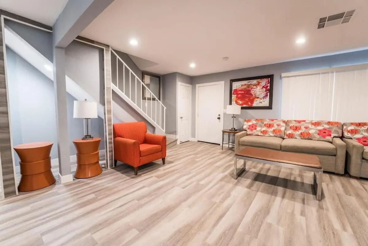 Luxury Living Just Steps From The Strip Villa Las Vegas