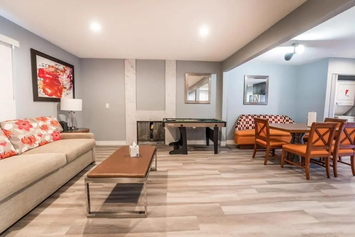 Luxury Living Just Steps From The Strip Villa Las Vegas Holiday home