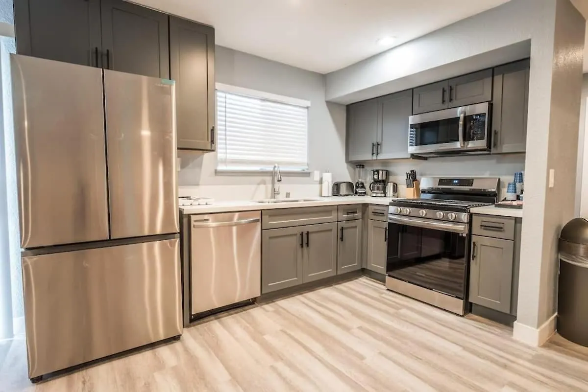 Holiday home Luxury Living Just Steps From The Strip Villa Las Vegas United States